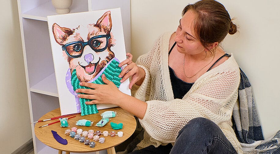 What to give a woman: the best gift ideas for any occasion