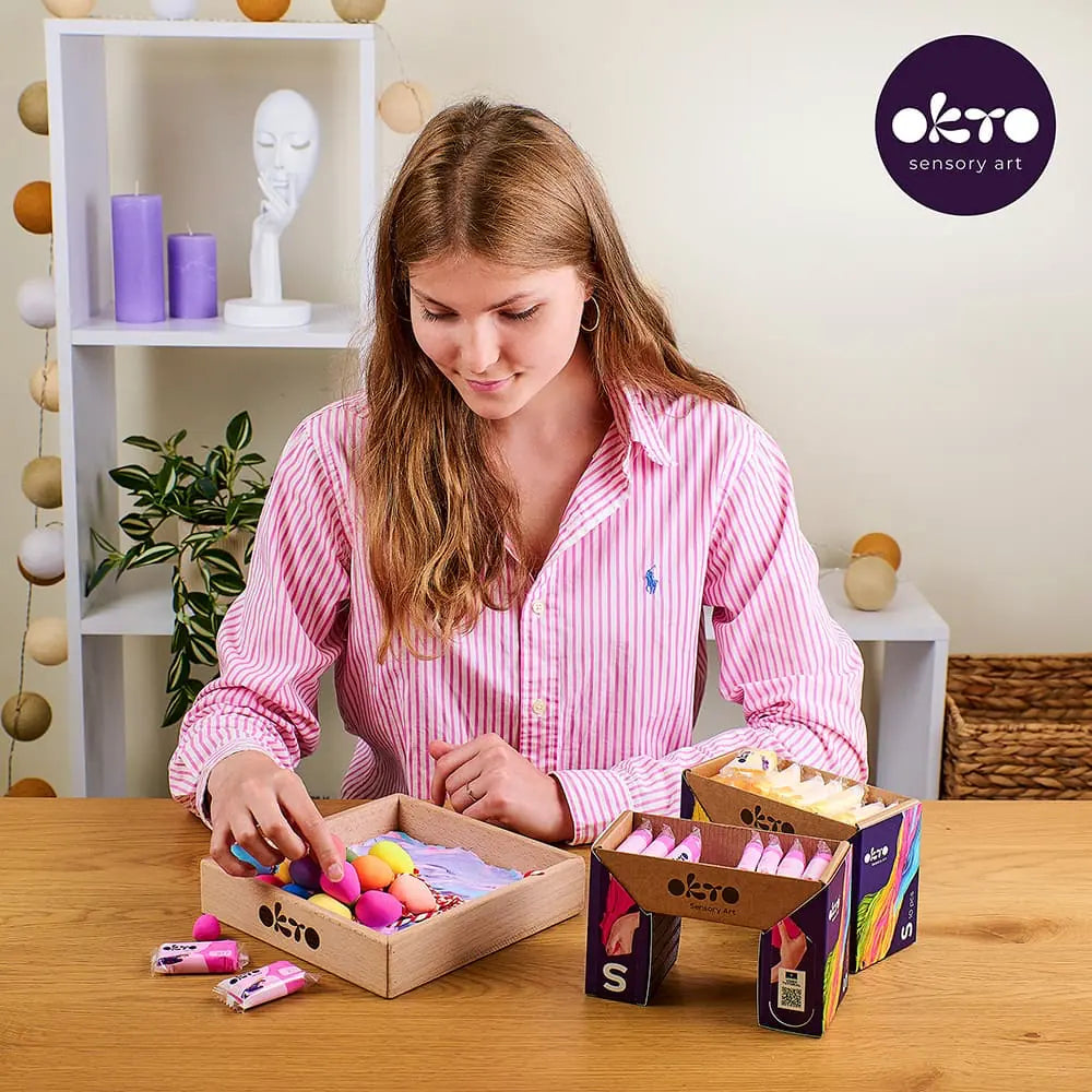 KÜNSTLERBEDARF Holzvitrine 8,3" x 8,3" Zoll 